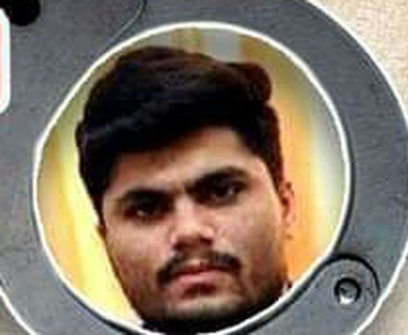 Ritik Boxer : एक लाख के इनामी रितिक बॉक्सर के सम्पर्क में था पूर्व सैनिक