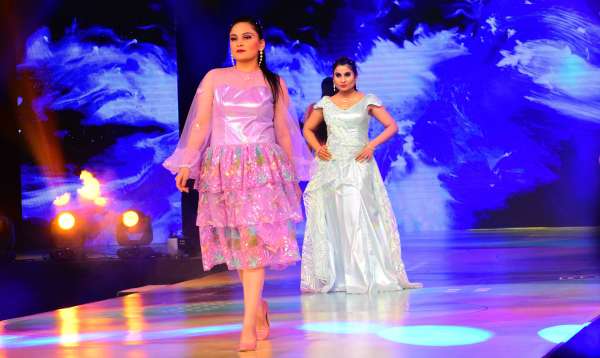 Indo western culture realized in fashion show