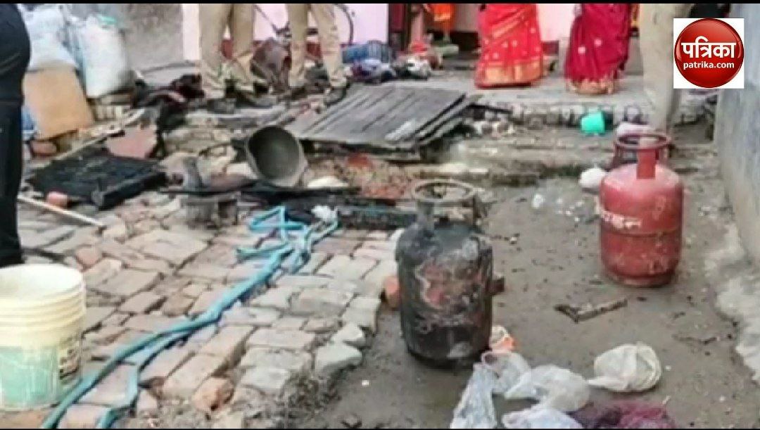 लखनऊ के अजीज नगर कॉलोनी तिलक से पहले में लगी एक घर में भीषण आग