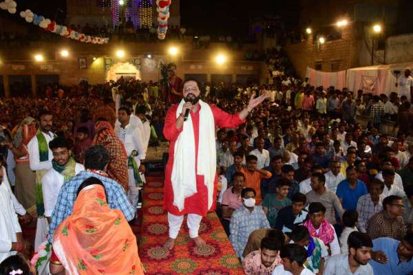 ‘खाटू वाले श्याम तेरी शरण में आ गए...’