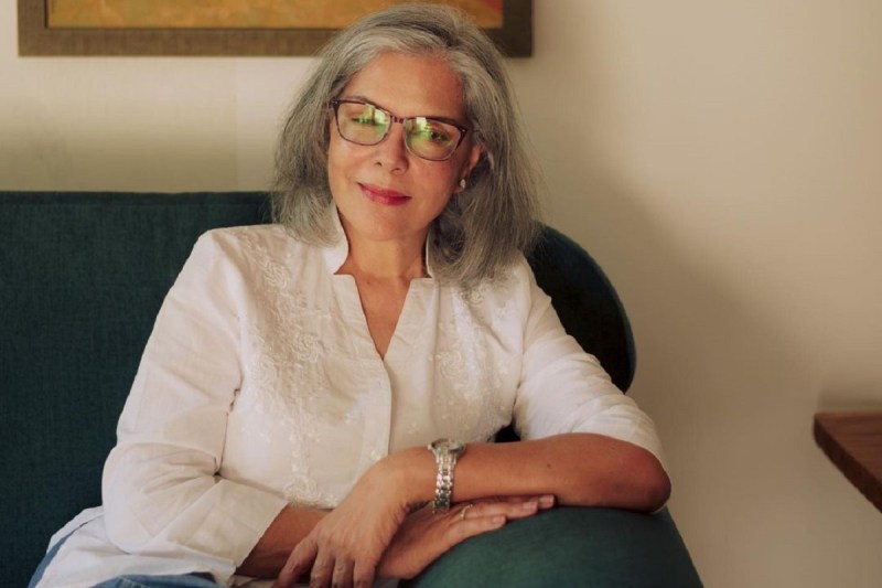 Zeenat Aman Shares A Bts Video Of Laila O Laila Song On Instagram Speaks About Gender Pay Gap