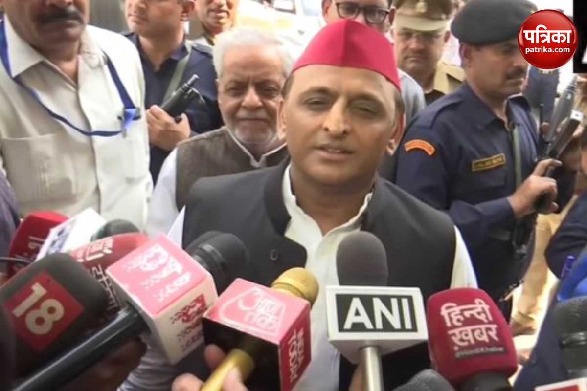 Akhilesh Yadav Slams Bjp