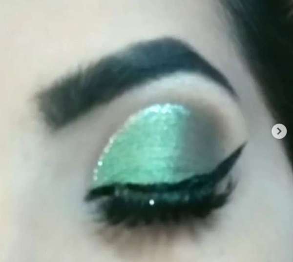 mintgreeneye.jpg