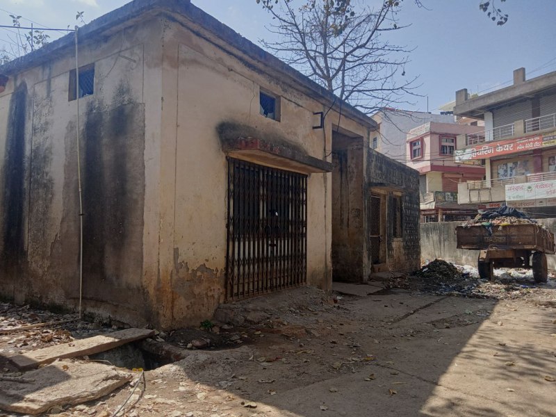 गुना जिला अस्पताल का पोस्टमार्टम हाउस 18 साल बाद भी नहीं हो पाया अपग्रेड