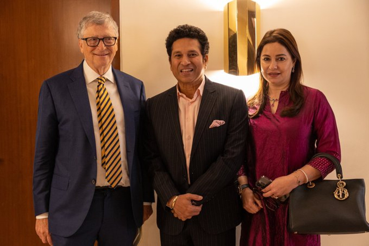 sachin-tendulkar-meets-bill-gates-with-wife-anjali-in-mumbai.jpg