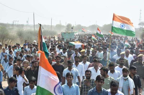 शहीद हवलदार भारमल ईनाणियां की देह पंचतत्व में विलीन