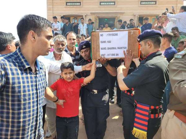 शहीद हवलदार भारमल ईनाणियां की देह पंचतत्व में विलीन