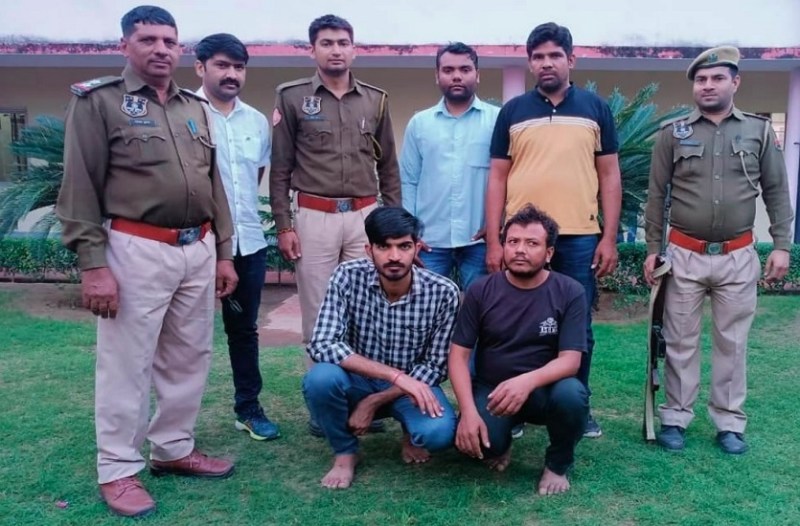 15 हजार रुपए किलो के हिसाब से खरीद कर बीस हजार रुपए में बेच रहे थे गांजा