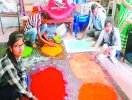 Divyang children made herbal gulal for Holi