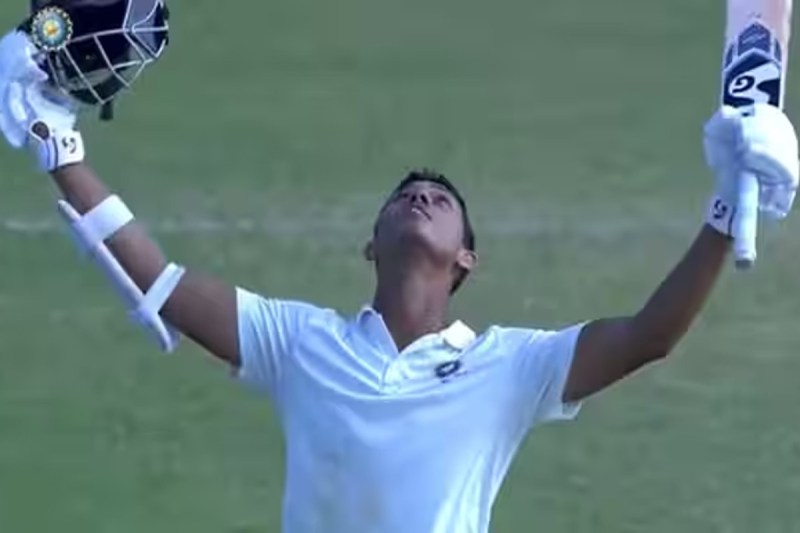 irani-trophy-yashasvi-jaiswal-double-century-and-century-in-same-match-madhya-pradesh-vs-rest-of-india.jpg