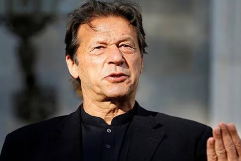 imran_khan_1.jpg