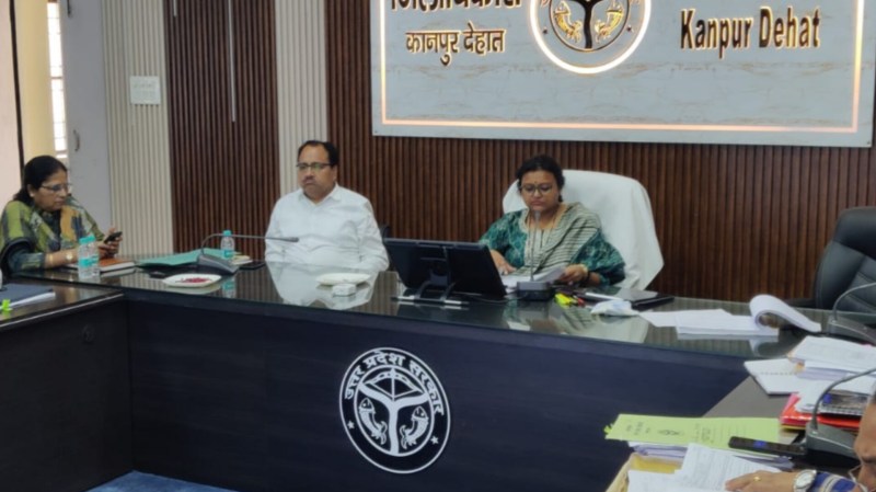 सावधान: पशुओं पर डाला रंग तो होली के रंग में पड़ सकता है भंग