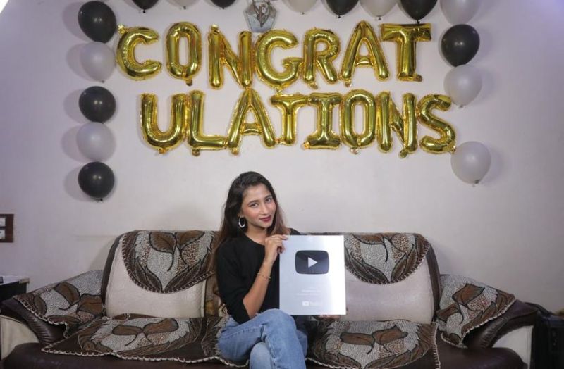 पीके मेकअप स्टूडियो कलाकारों को दे रहा मुफ्त शिक्षा : कशिश जैन