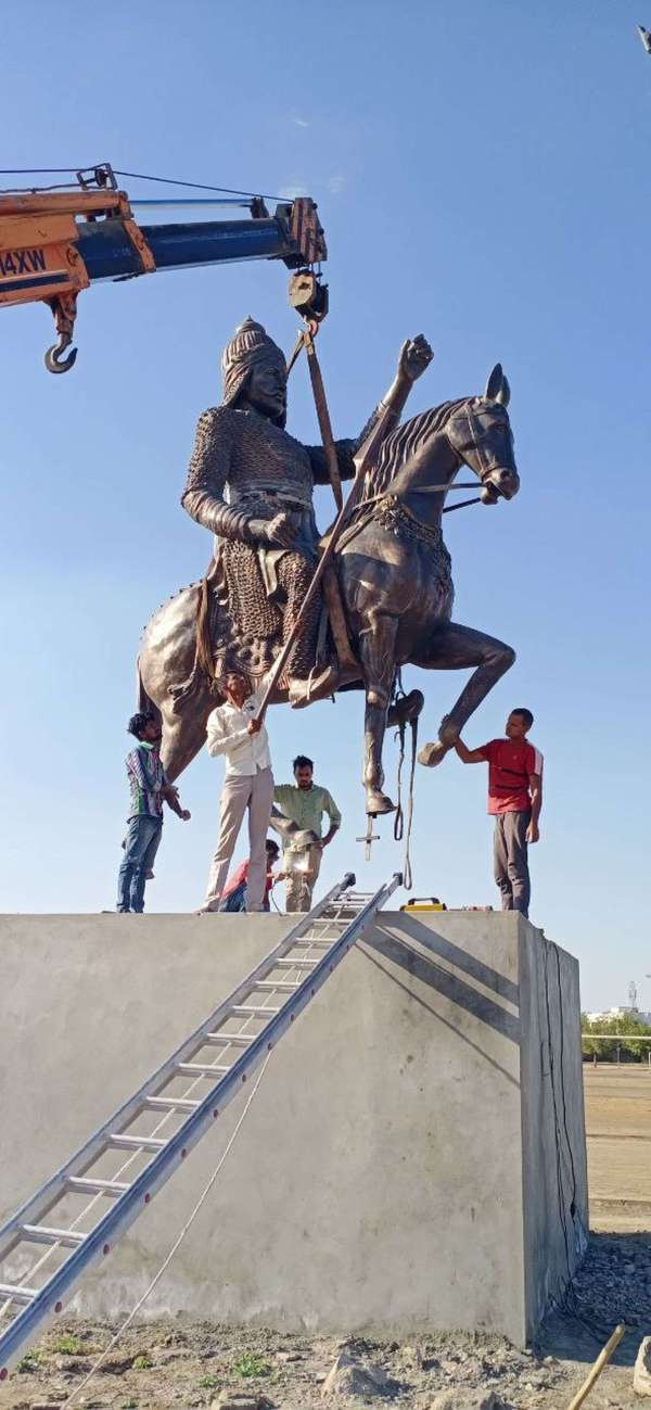 आदर्श स्टेडियम में महाराणा प्रताप की 16 फीट ऊंची प्रतिमा स्थापित