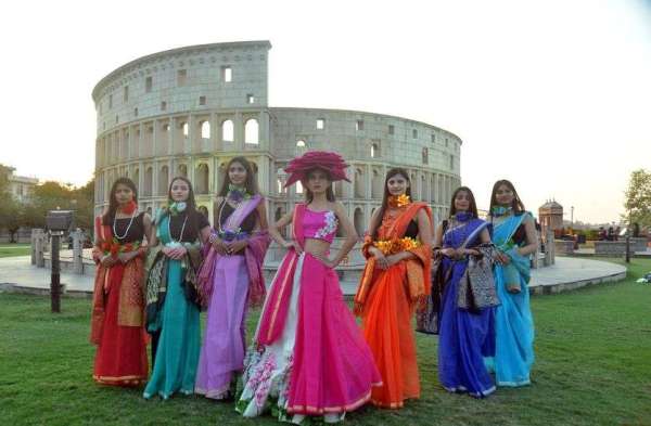 बिखरे फैशन के जलवे