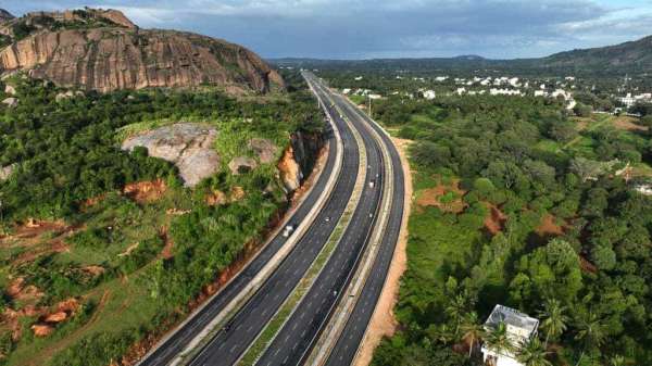 mysuru_bengaluru_highway_04.jpg