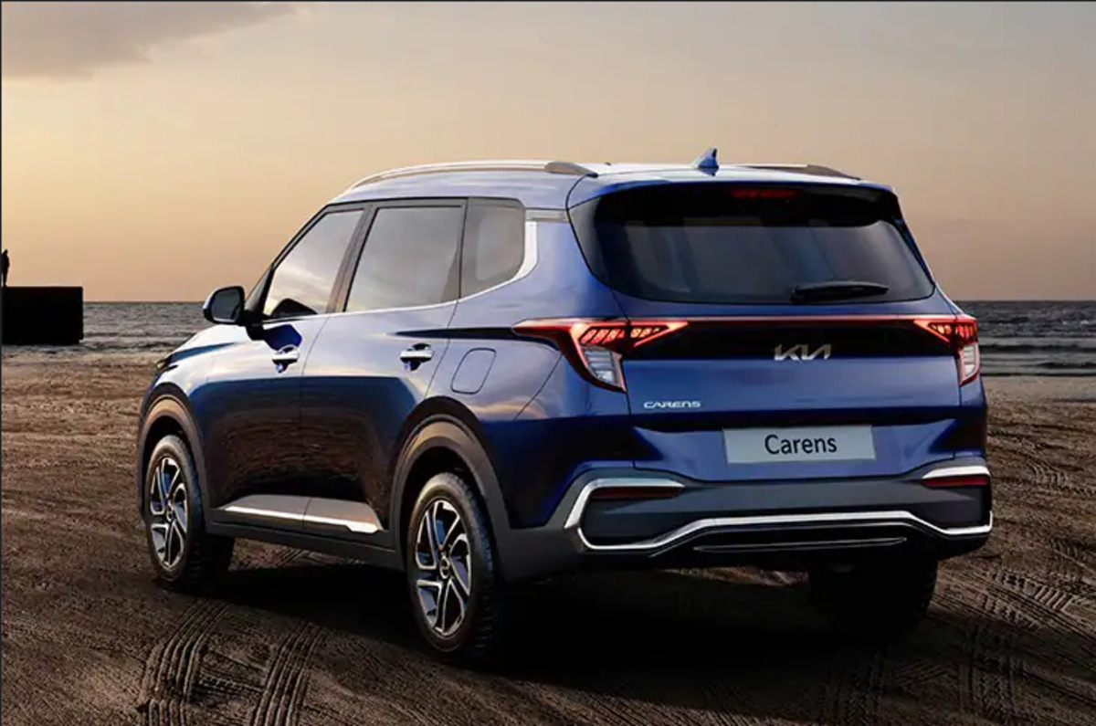 new_kia_carens_2023.jpg