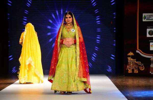 Beauty Peasant Shimmer Mrs Rajasthan 2023