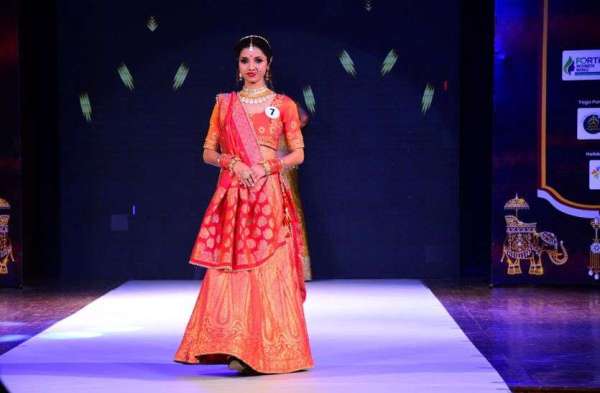 Beauty Peasant Shimmer Mrs Rajasthan 2023