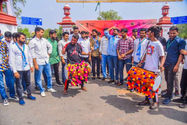 rajasthan university celebration