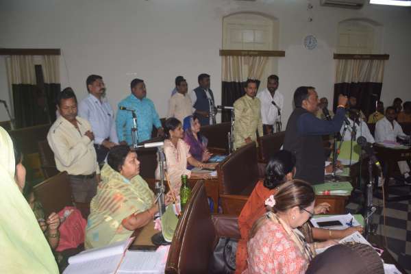 ग्वारीघाट का नाम बदला  