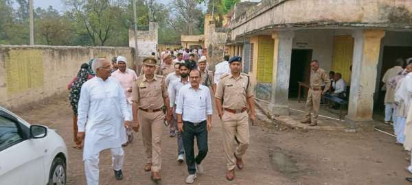 साधन सहकारी समिति चुनाव मतदान