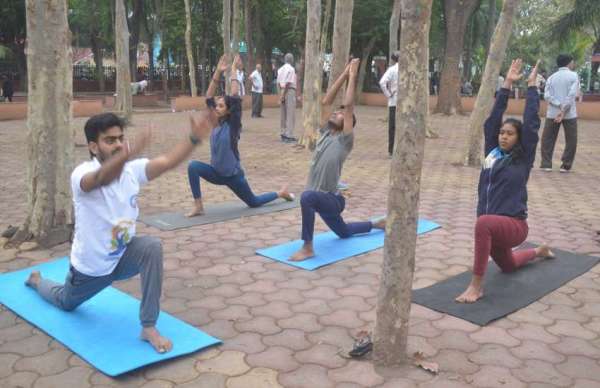 मस्ती और धमाल से शुरू हुई सुबह