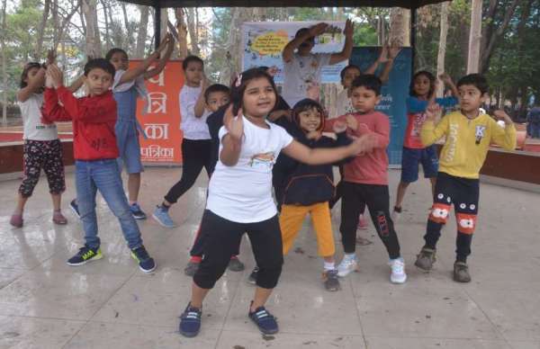 मस्ती और धमाल से शुरू हुई सुबह