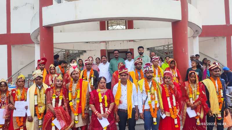 Video: मुख्यमंत्री कन्यादान योजना में गड़बड़झाला: वधुओं को दिए गए नकली मंगलसूत्र, पायल व बिछिया