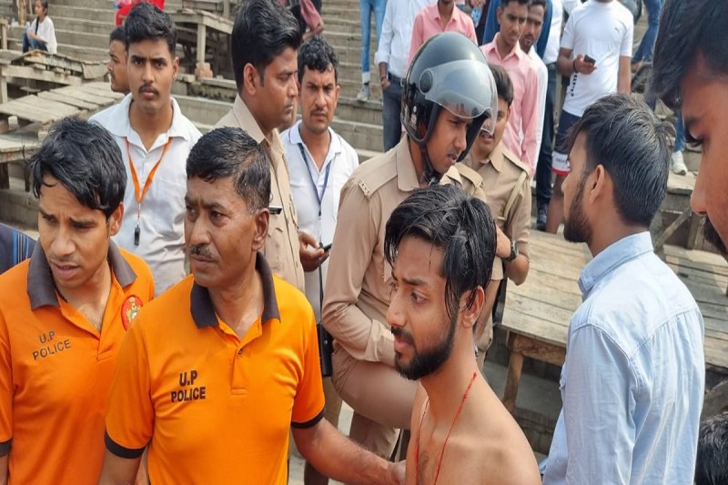 लापता युवक की तलाश में एसटीआरएफ की टीम