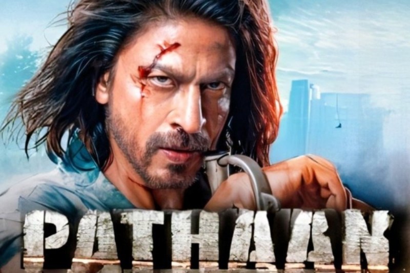srk_pathaan_on_star_gold.jpg