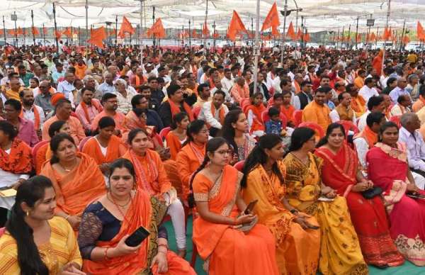 भव्य शोभायात्रा और संकल्प धर्मसभा  हिन्दु स्वा​भिमान जागरण संत पदयात्रा के अवसर पर