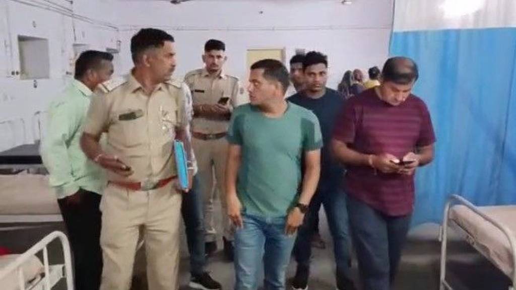 एनएच 56 पर ट्रक ने लिया दो बाइक को चपेट में, एक की मौत 7 घायल