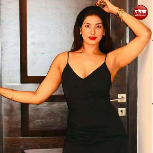 bhojpuri actress poonam dubay pictures 