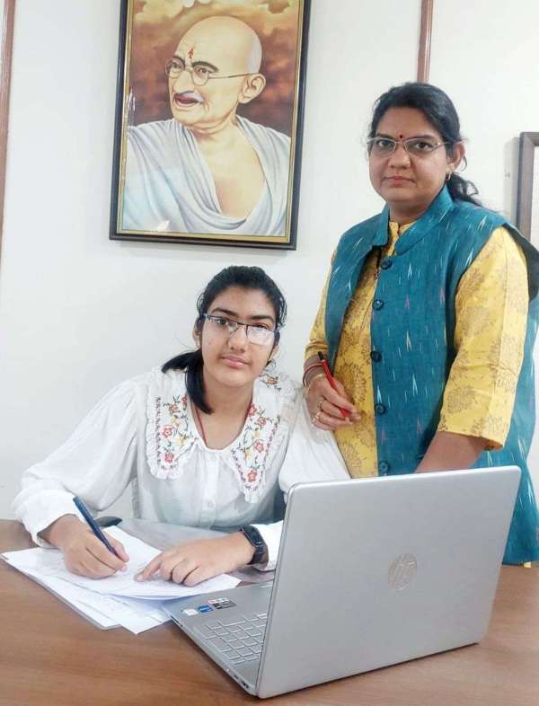 ऋषिभा दाधीच 