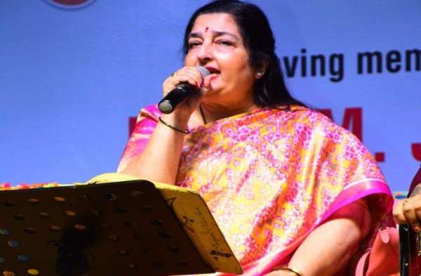 अनुराधा पौड़वाल 