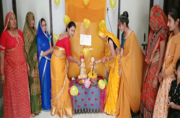 Patrika Photo Gallery: गणगौर के लोकगीतों की गूंज: गौर-गौर गौमती ईसर पूजे पार्वती