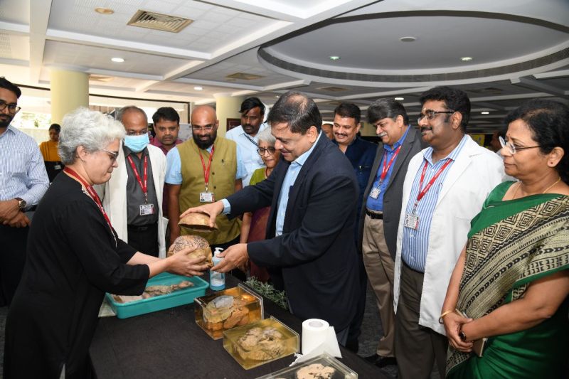 एंबुलेंस को रास्ता देगा ट्रैफिक सिग्नल