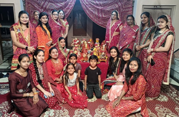 Patrika Photo Gallery: गणगौर के लोकगीतों की गूंज: गौर-गौर गौमती ईसर पूजे पार्वती