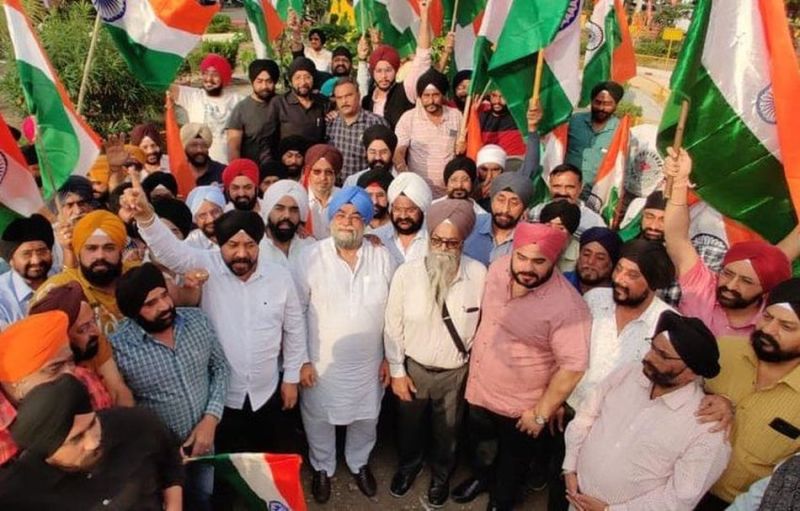 खालिस्तान समर्थकों की हरकत, विरोध में एक जाजम पर आए सिख नेता