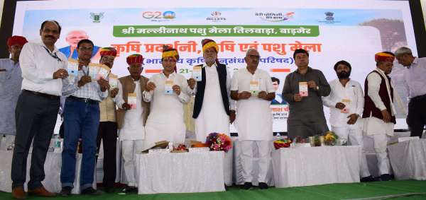 तिलवाड़ा मेले में पहली बार ऊंट दौड़