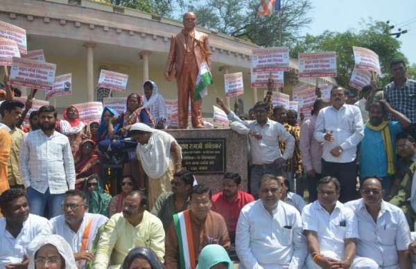 राहुल गांधी सच के साथ सत्य परेशान हो सकता है पराजित नहीं