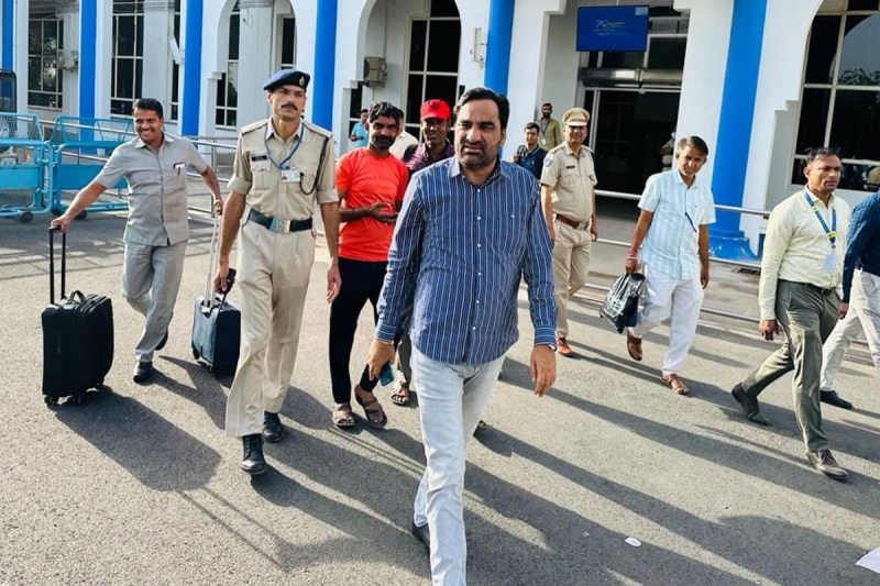 rlp-mp-hanuman-beniwal-two-different-signature-letters-to-pm-cm-viral