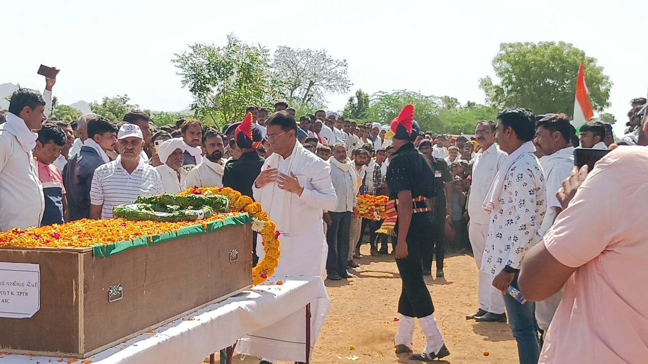 Gujarat: सड़क हादसे में सेना के जवान सहित 3 की मौत, शोकमय हुआ धानेरी गांव