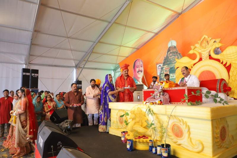 VIDEO शिव महापुराण कहती है कर्म प्रधान है भजन करो कीर्तन करो