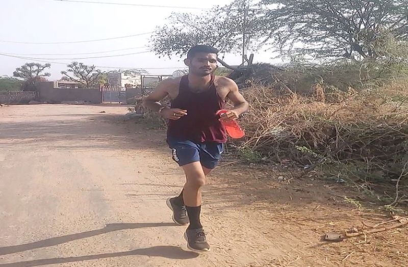 एक मैराथन