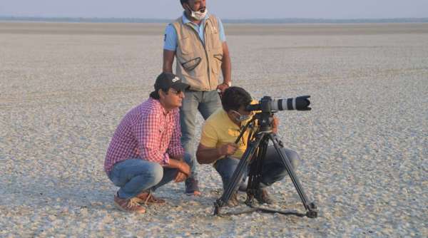 देखें फोटोे: कैसे शूट होे रही है कोस मीनार पर डॉक्यूमेंट्री