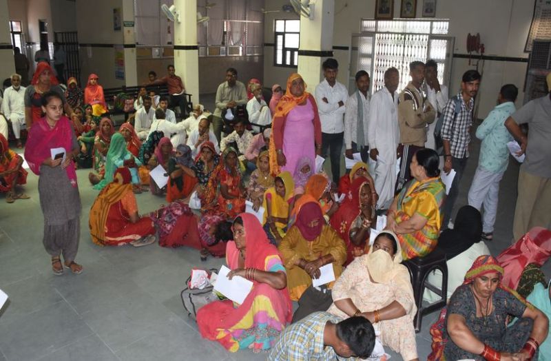 स्ट्रेचर पर स्वास्थ्य, वेंटिलेटर पर व्यवस्था...राइट टू हेल्थ बिल का खमियाजा भुगत रहे मरीज