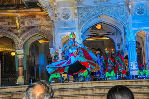 चरी और घूमर नृत्य के साथ सेलिब्रेट किया Rajasthan Day.