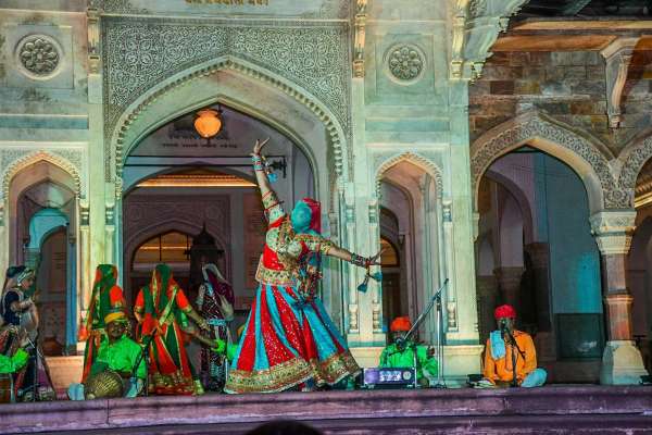 चरी और घूमर नृत्य के साथ सेलिब्रेट किया Rajasthan Day.